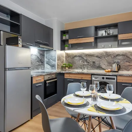 Апартаменты Guest 2 *